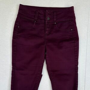 Tinseltown Women's Deep Burgundy Skinny Jeans SZ 1